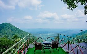 Mount Stratus Resort Vayalada